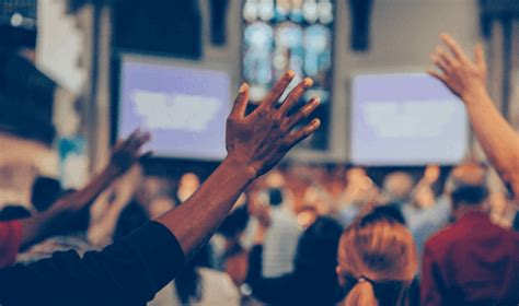 www.ccli.com|CCLI — Christian Copyright Licensing International.